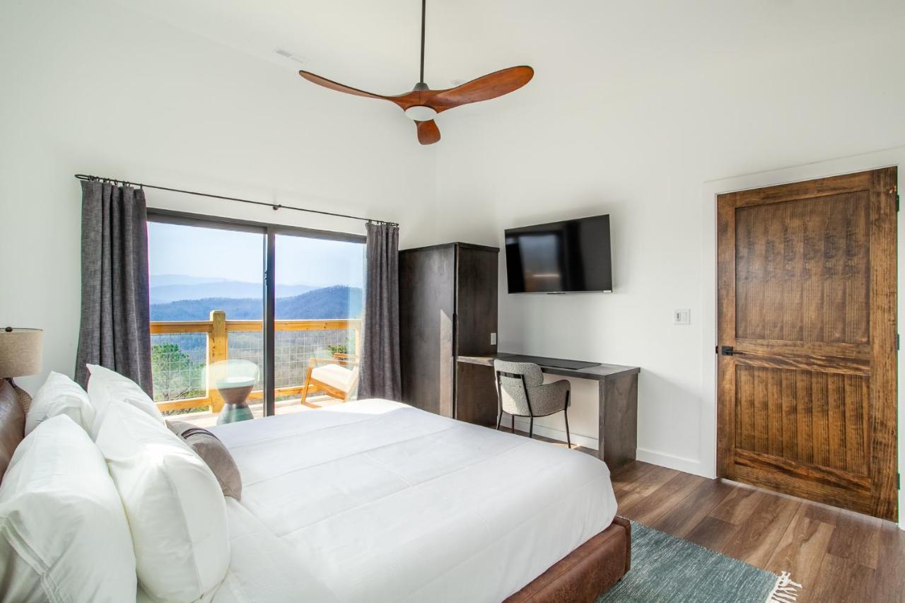 3 Pines Lodges Luxury Mountain View Hot Tub Sevierville Εξωτερικό φωτογραφία